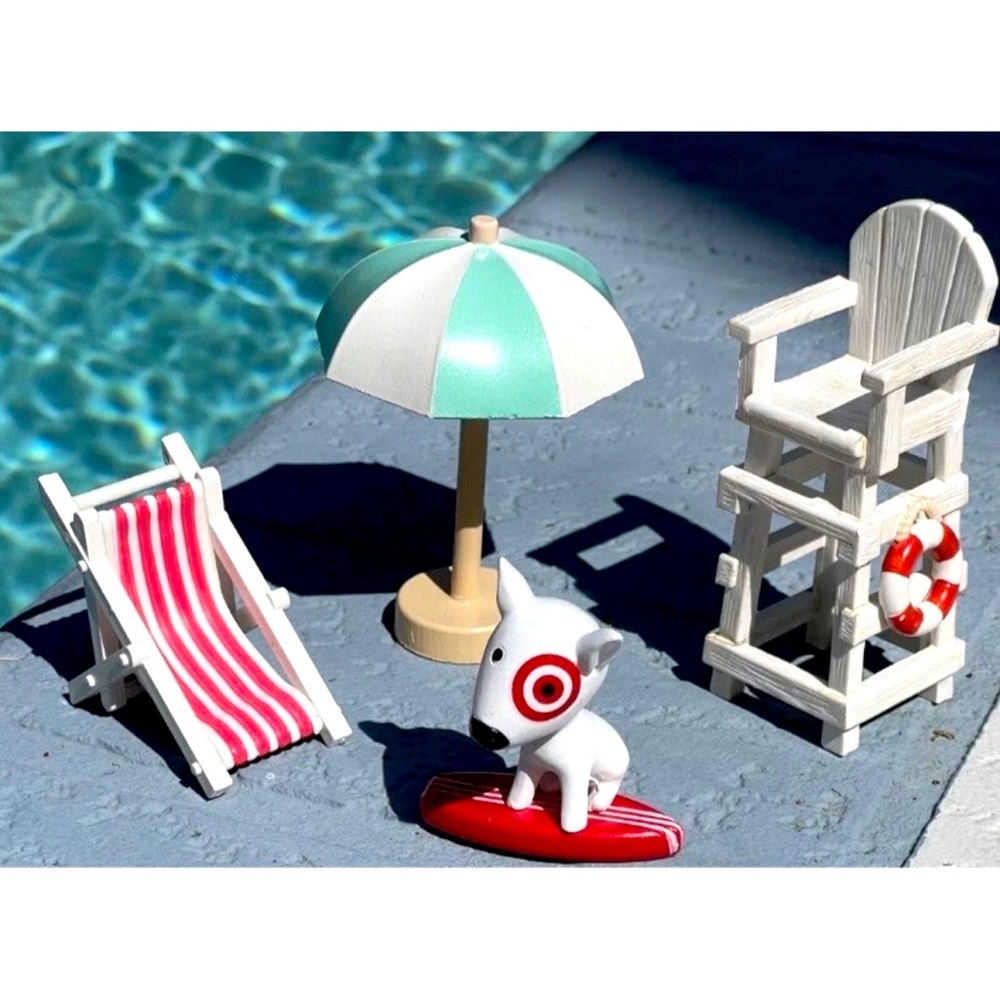 TARGET BULLSEYE DOG BEACH DAY SET